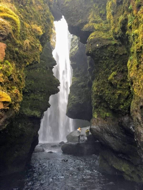 Tricoteuse d'Islande – Hélène Magnússon