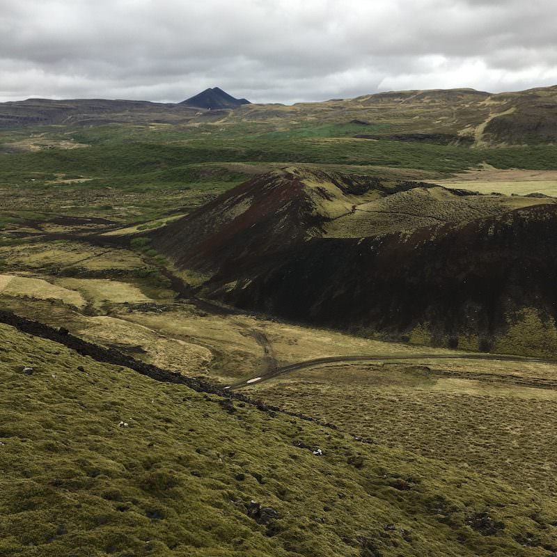 Tricoteuse d'Islande – Hélène Magnússon