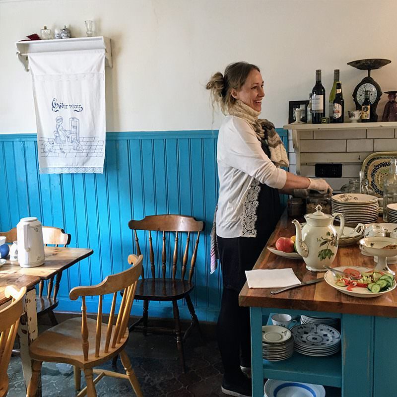 Tricoteuse d'Islande – Hélène Magnússon