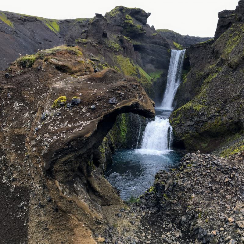 Tricoteuse d'Islande – Hélène Magnússon