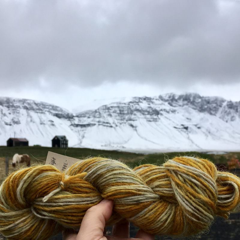 Tricoteuse d'Islande – Hélène Magnússon
