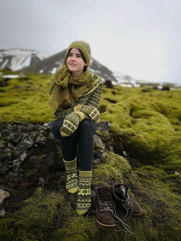 Tricoteuse d'Islande – Hélène Magnússon